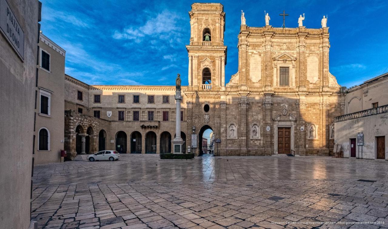Regina Viarum Casavacanza, Centro Storico Brindisi Esterno foto