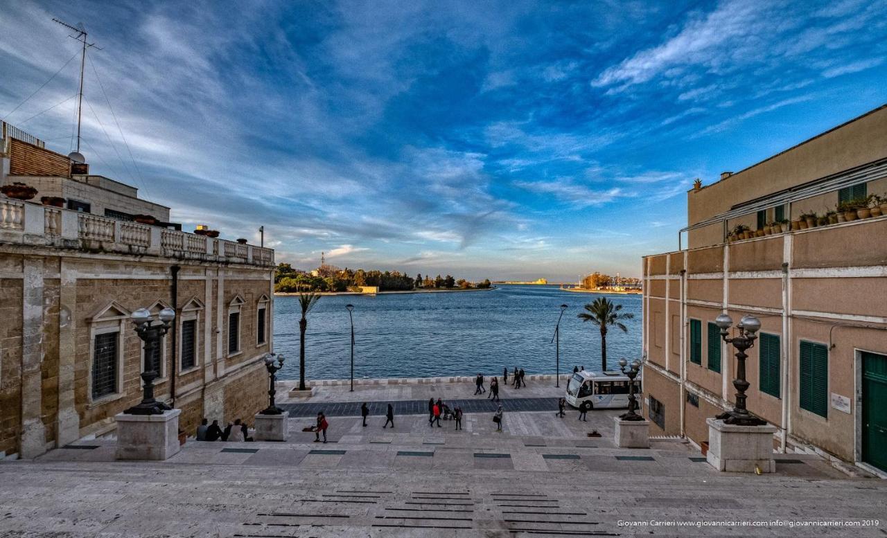 Regina Viarum Casavacanza, Centro Storico Brindisi Esterno foto
