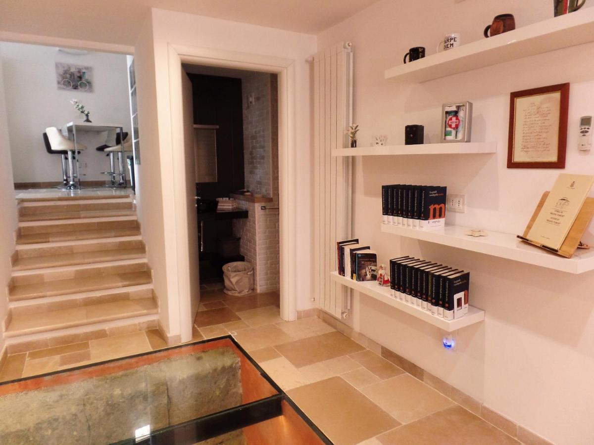 Regina Viarum Casavacanza, Centro Storico Brindisi Esterno foto