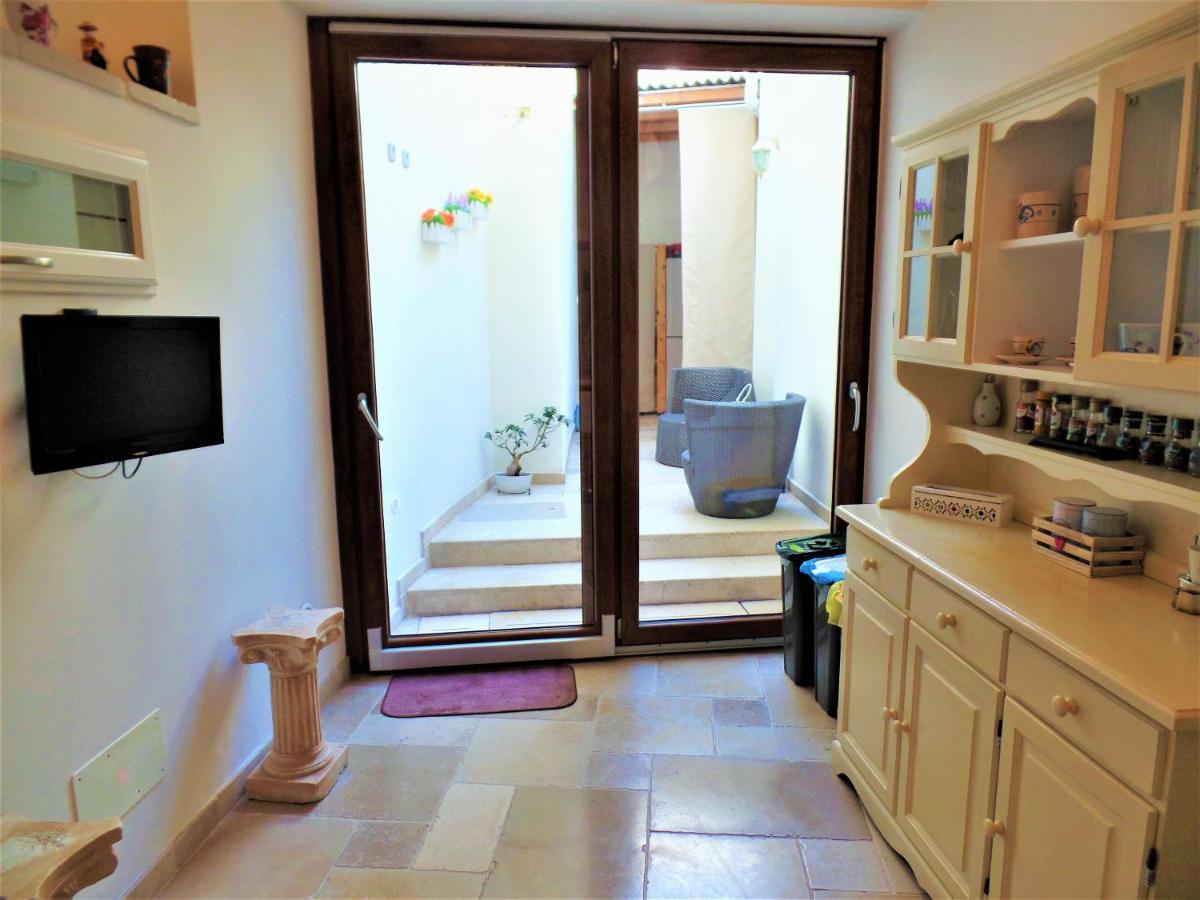 Regina Viarum Casavacanza, Centro Storico Brindisi Esterno foto